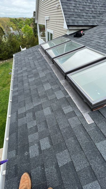 How Metal Roof Installation Handles Harsh Weather